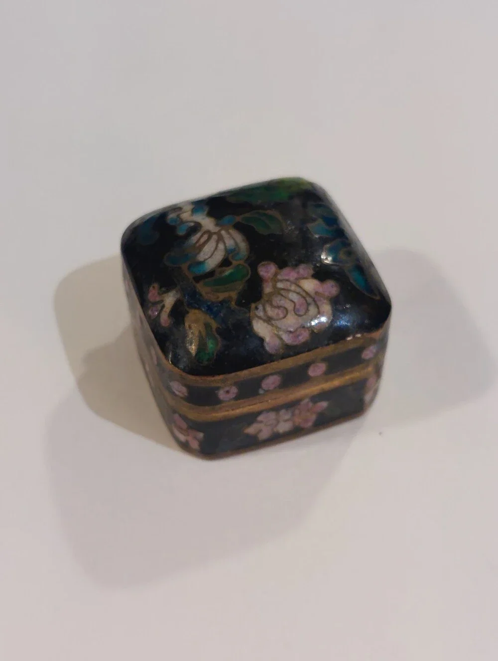 Vtg Mini Cloisonne Enamel Trinket Box Square Colorful Floral Chinese apprx 1